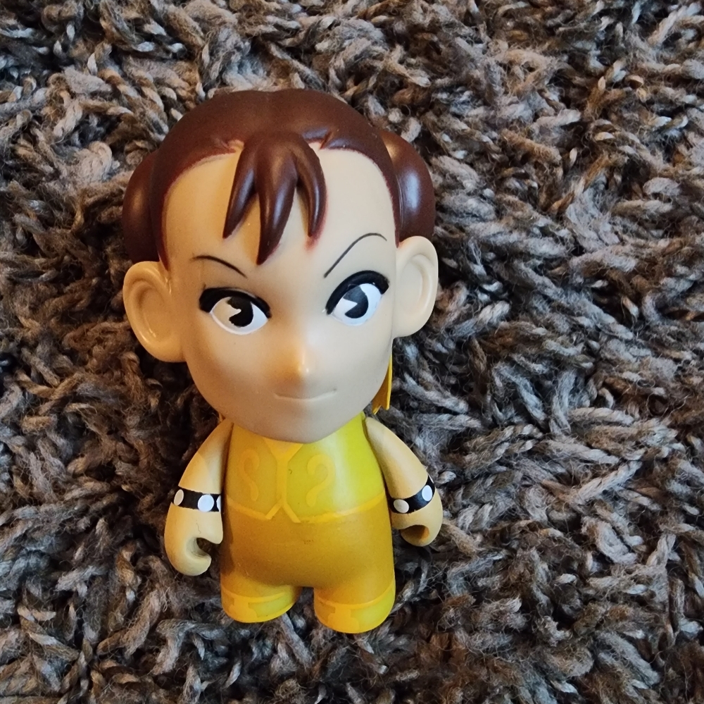 Street Fighter Capcom Kidrobot Chun Li Mini Figure